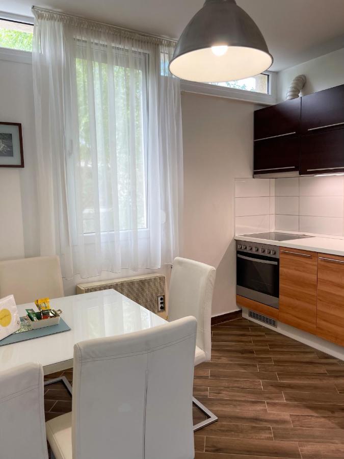 Greatforest Rosehill 1 Apartman Debrecen Esterno foto