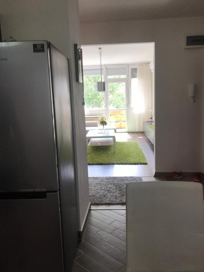 Greatforest Rosehill 1 Apartman Debrecen Esterno foto