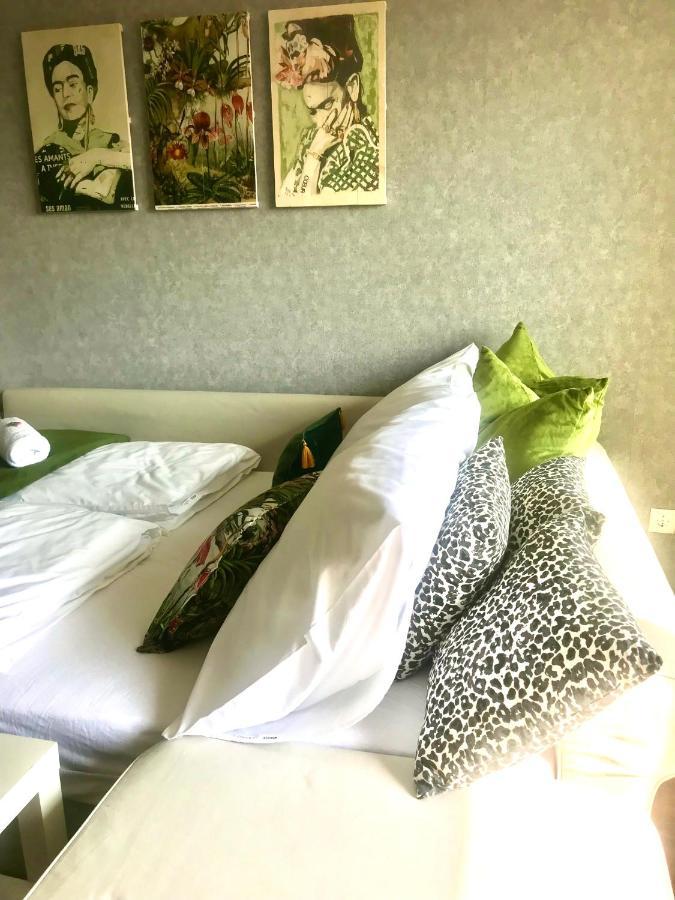 Greatforest Rosehill 1 Apartman Debrecen Esterno foto