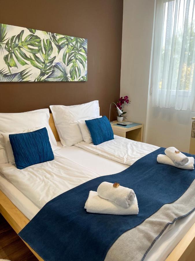 Greatforest Rosehill 1 Apartman Debrecen Esterno foto