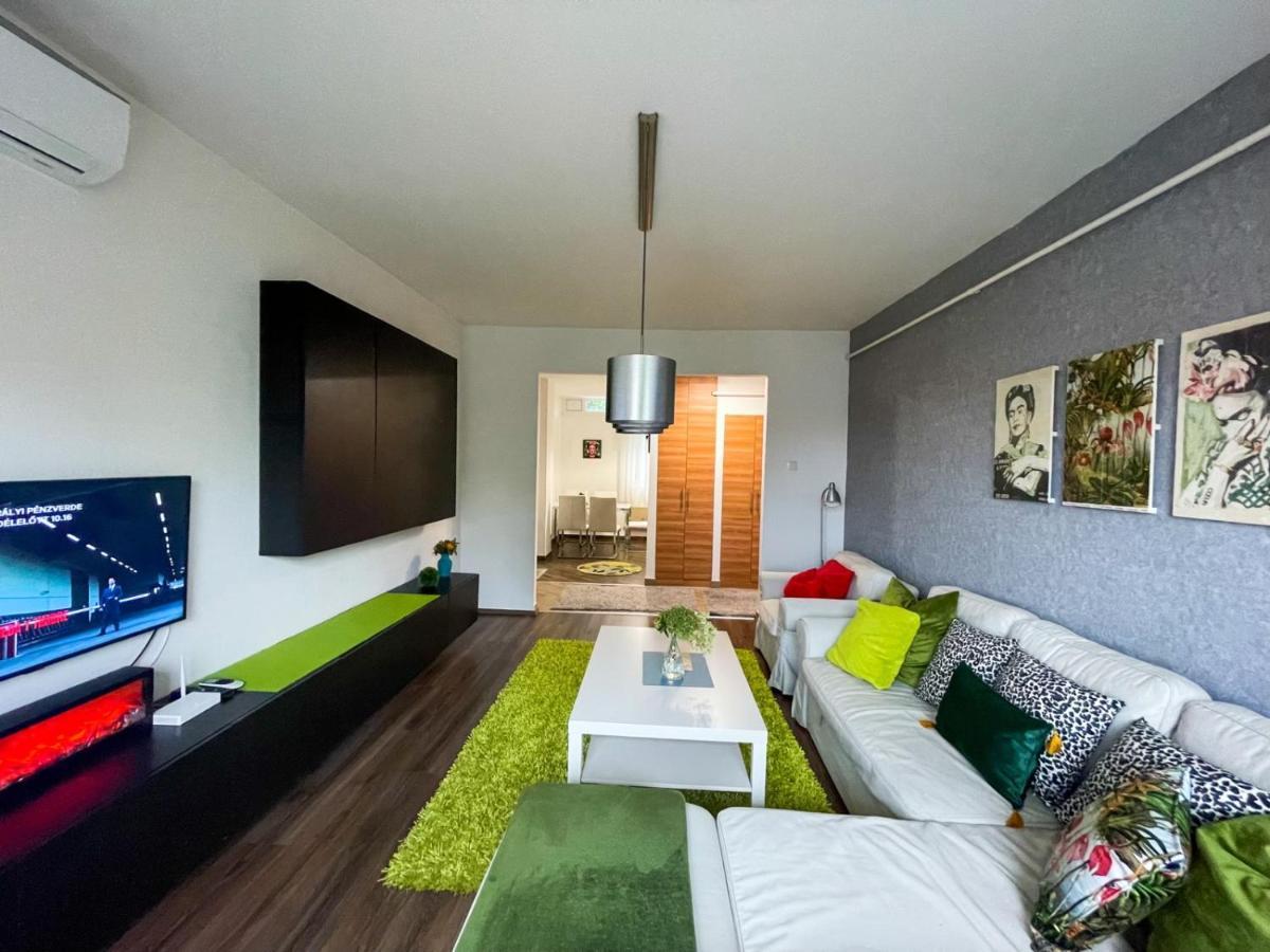 Greatforest Rosehill 1 Apartman Debrecen Esterno foto