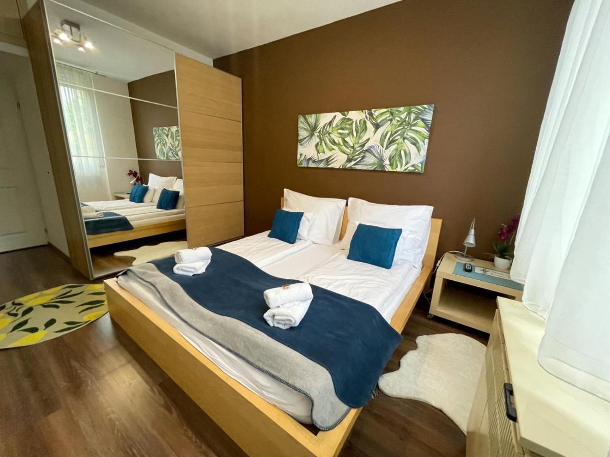 Greatforest Rosehill 1 Apartman Debrecen Esterno foto