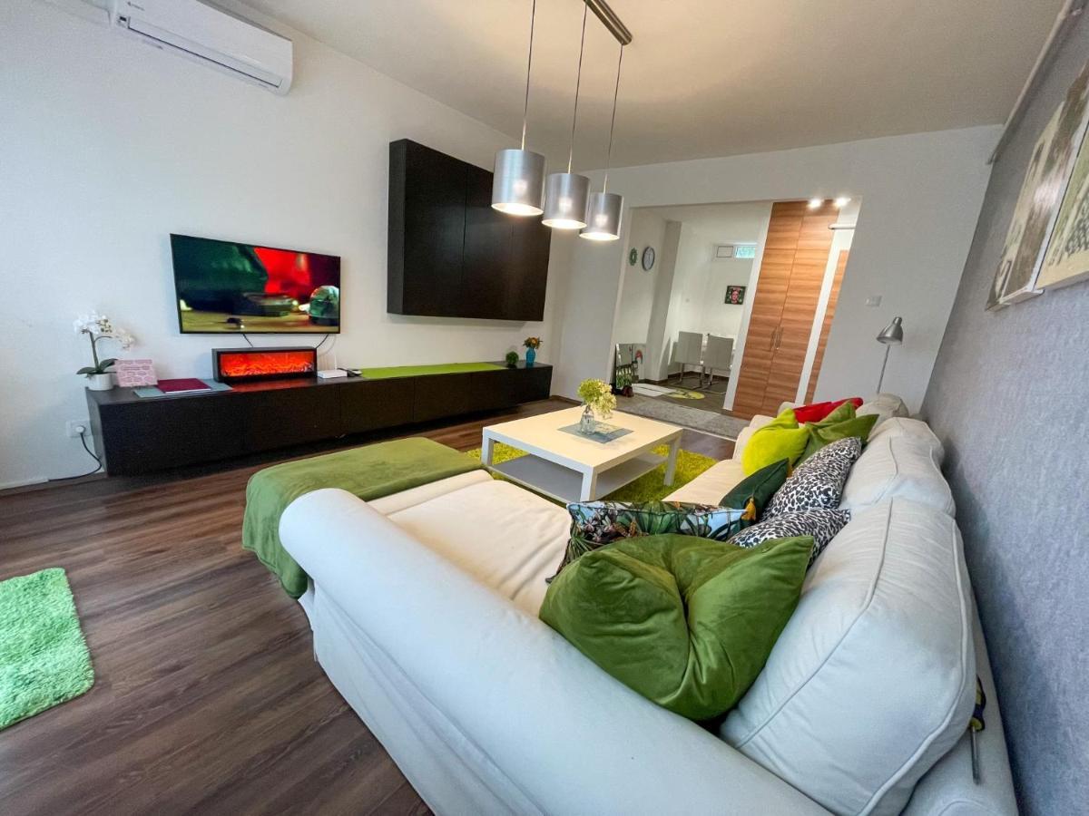 Greatforest Rosehill 1 Apartman Debrecen Esterno foto